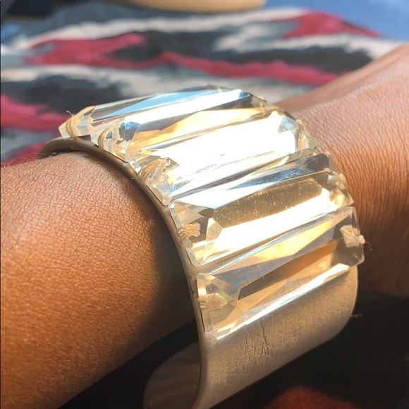 White bling cuff bracelet. - Picture 5 of 5